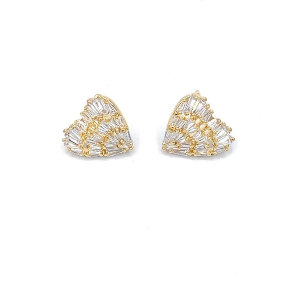 Crystal heart to my honey earring